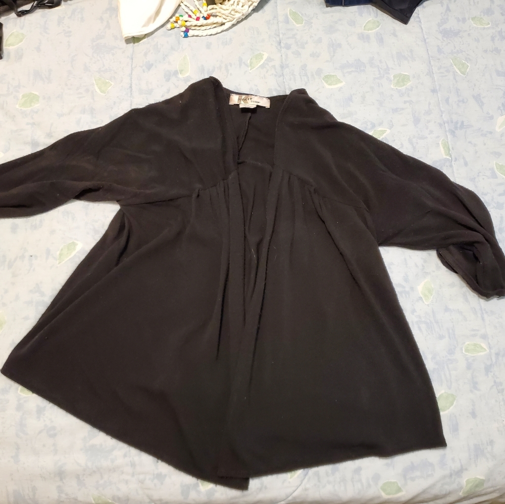 KIKIT Black sweater